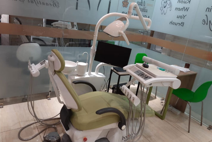 Dental chair with monitor